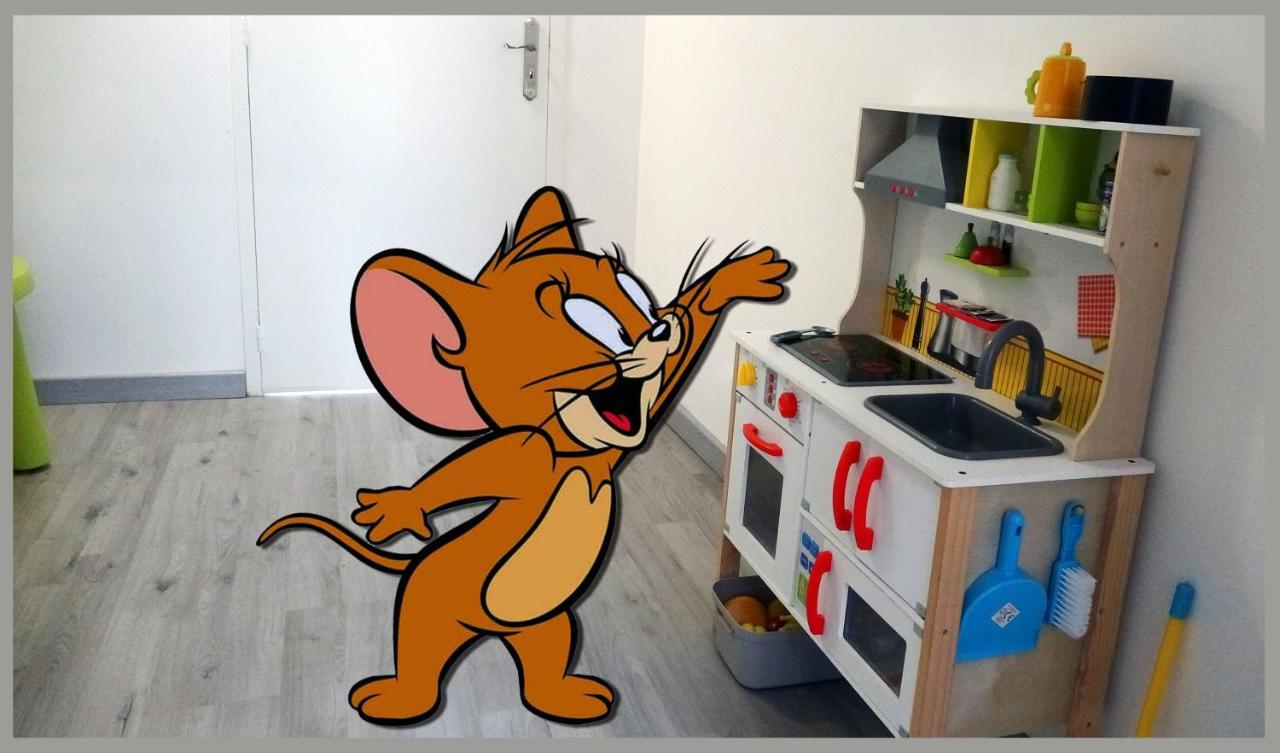Appartement Avec Salle De Jeux Privee,10Min De Disney Transport En Commun 6 Couchages Chanteloup En Brie Exterior foto